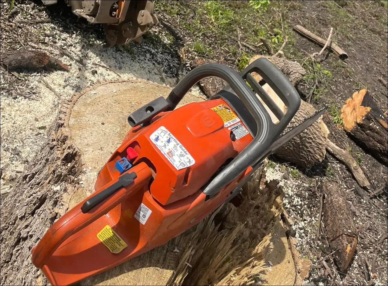 red machine for stump grinding